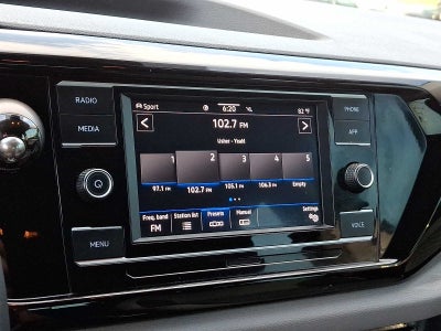 2023 Volkswagen Taos S 4MOTION