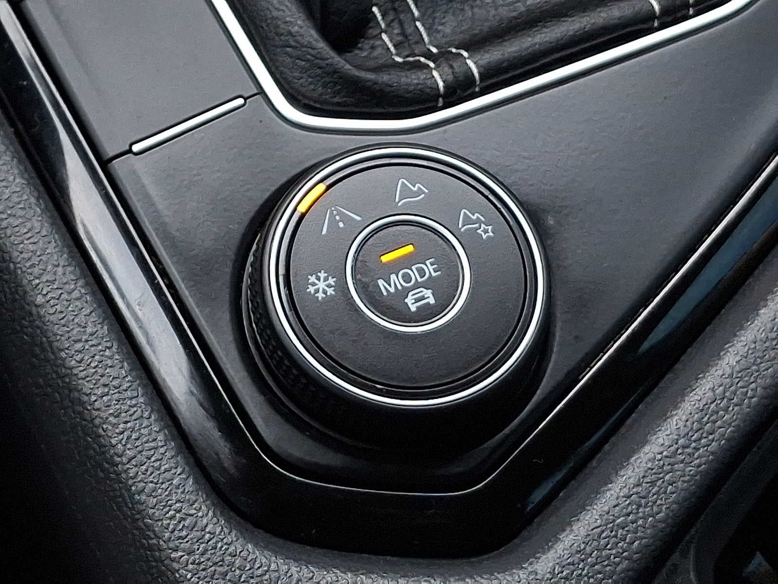 2023 Volkswagen Taos S 4MOTION
