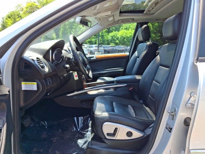 2009 Mercedes-Benz M-Class 4MATIC® 4dr 3.5L