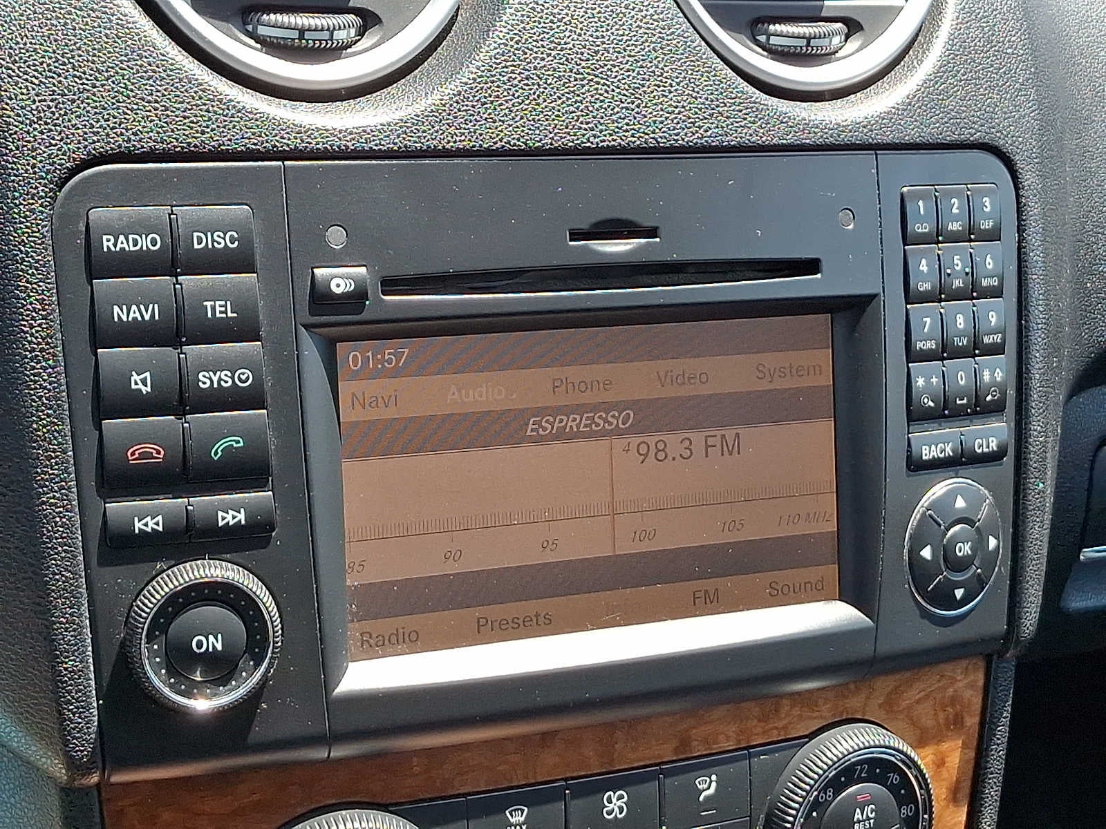 2009 Mercedes-Benz M-Class 4MATIC® 4dr 3.5L