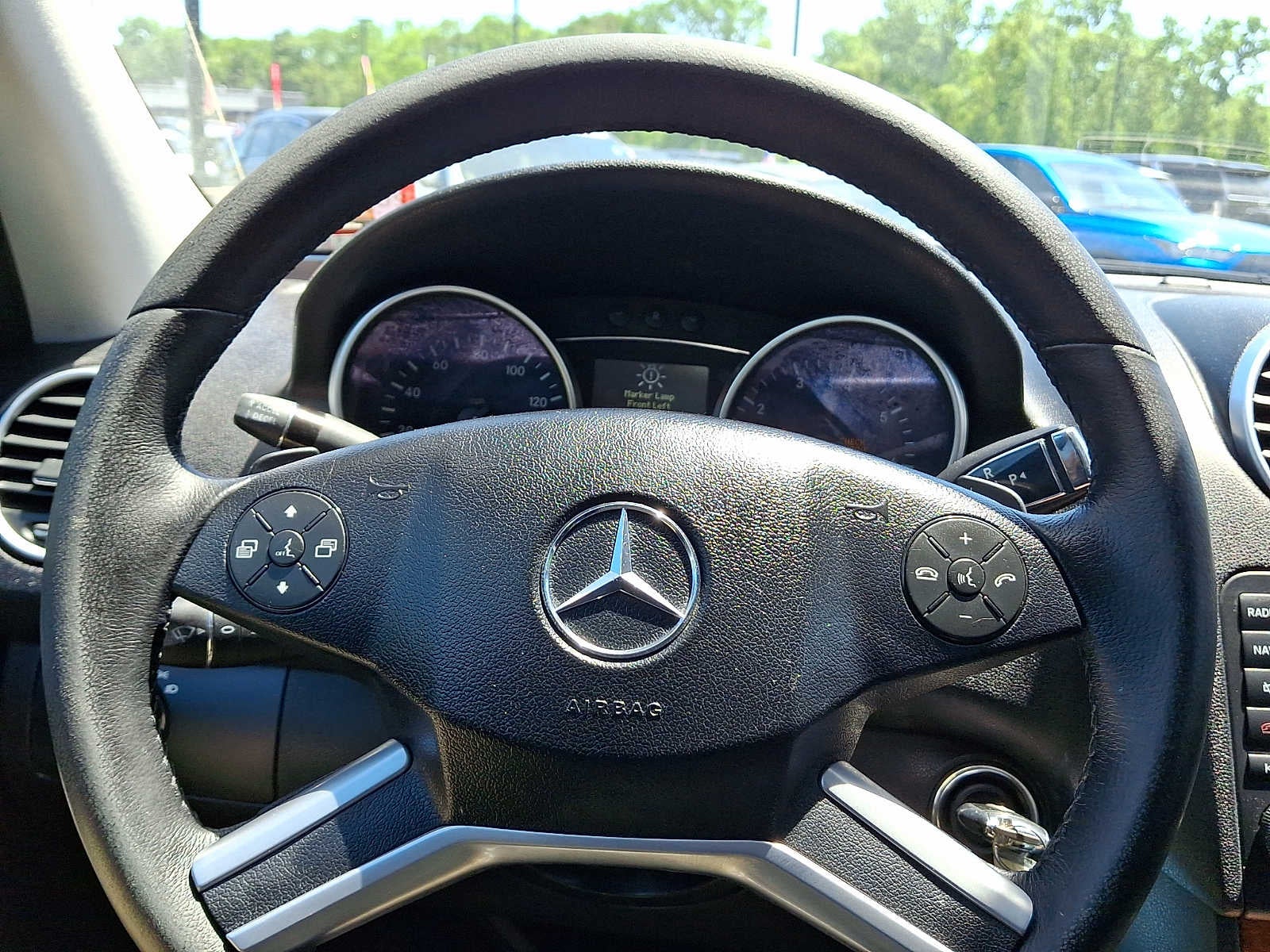 2009 Mercedes-Benz M-Class 4MATIC® 4dr 3.5L
