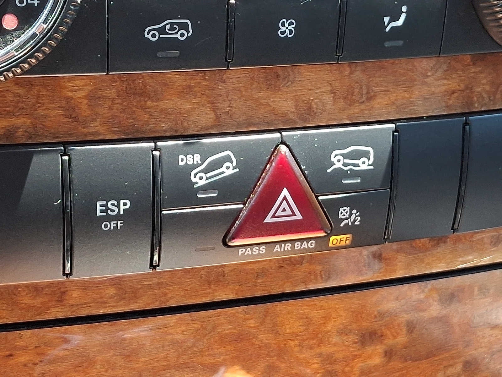 2009 Mercedes-Benz M-Class 4MATIC® 4dr 3.5L
