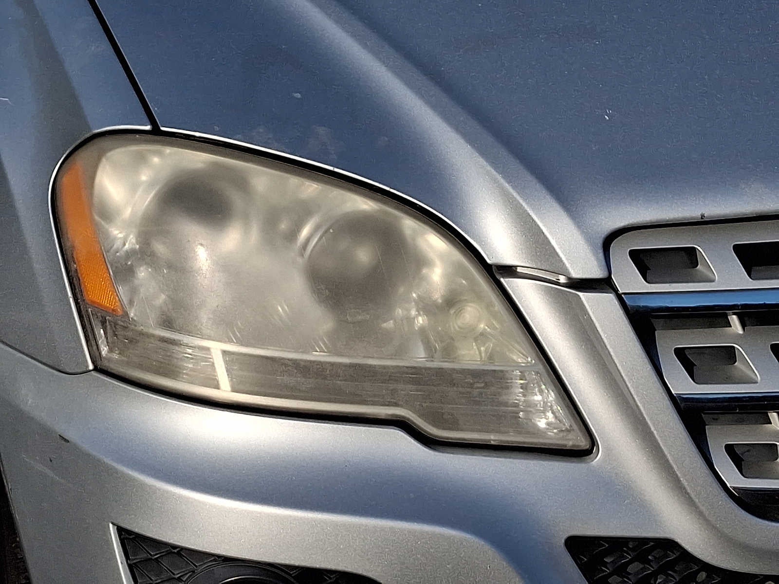 2009 Mercedes-Benz M-Class 4MATIC® 4dr 3.5L