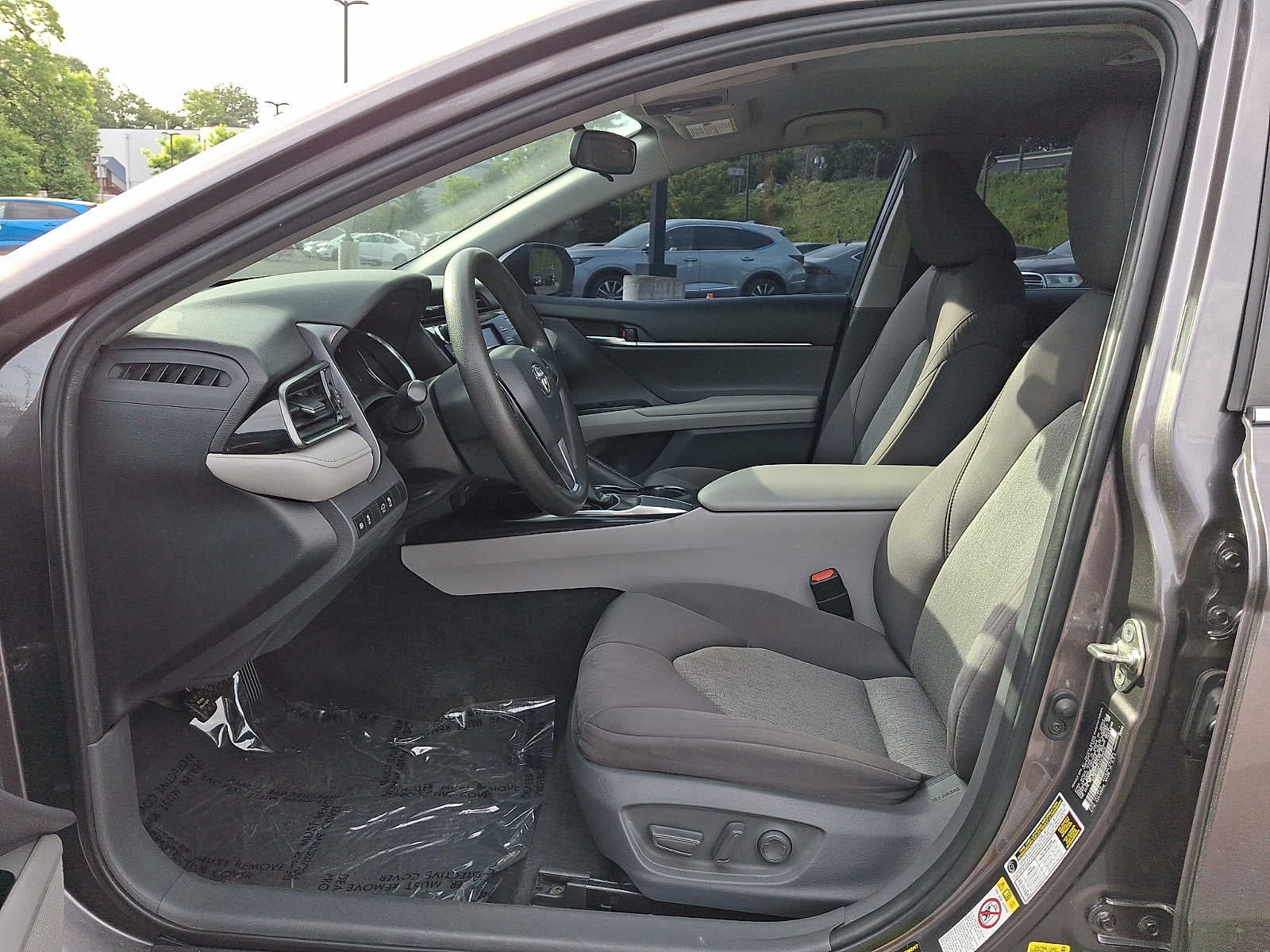 2019 Toyota Camry LE Auto