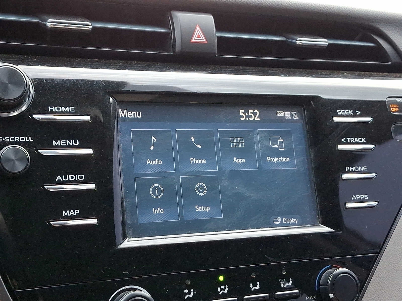 2019 Toyota Camry LE Auto