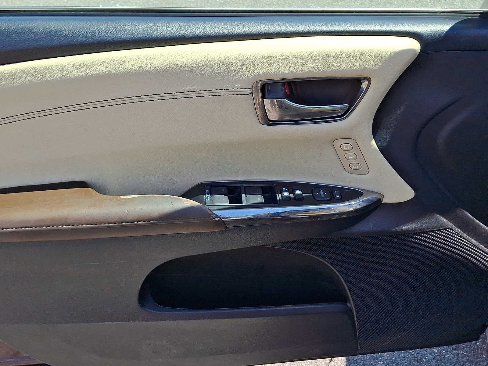 2013 Toyota Avalon 4dr Sdn Limited