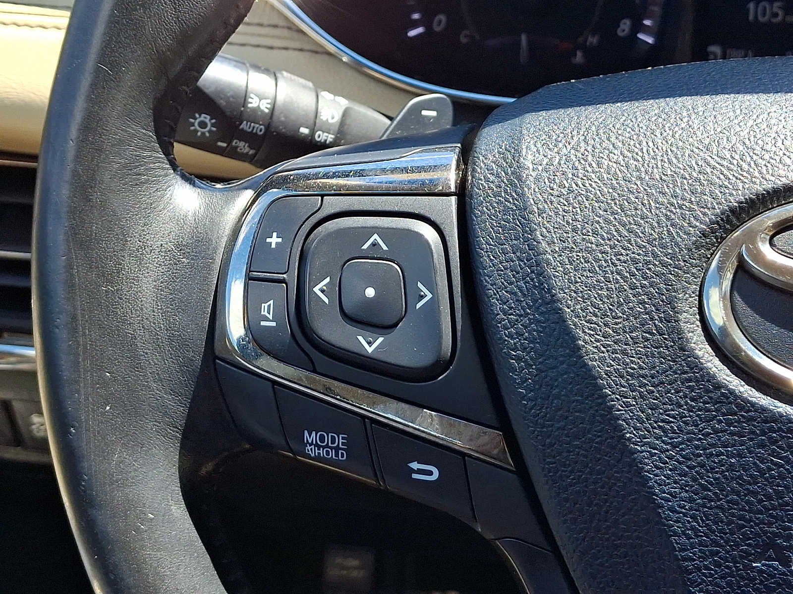 2013 Toyota Avalon 4dr Sdn Limited