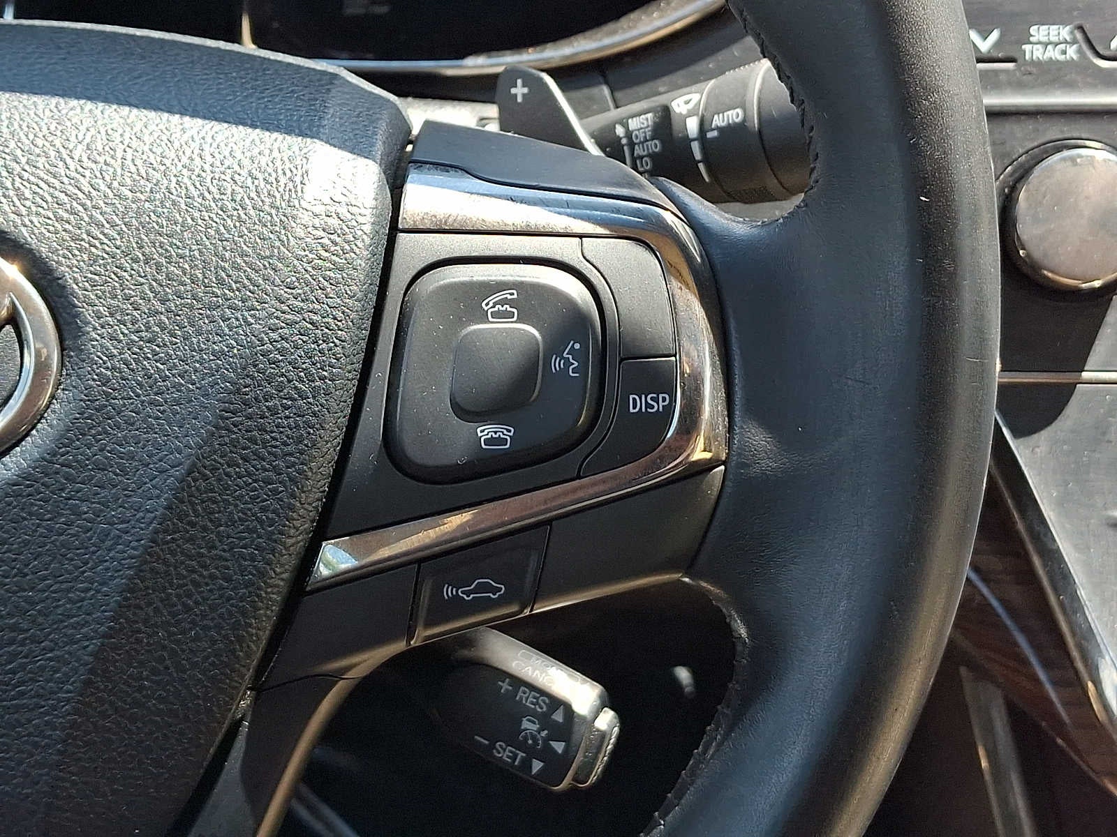 2013 Toyota Avalon 4dr Sdn Limited