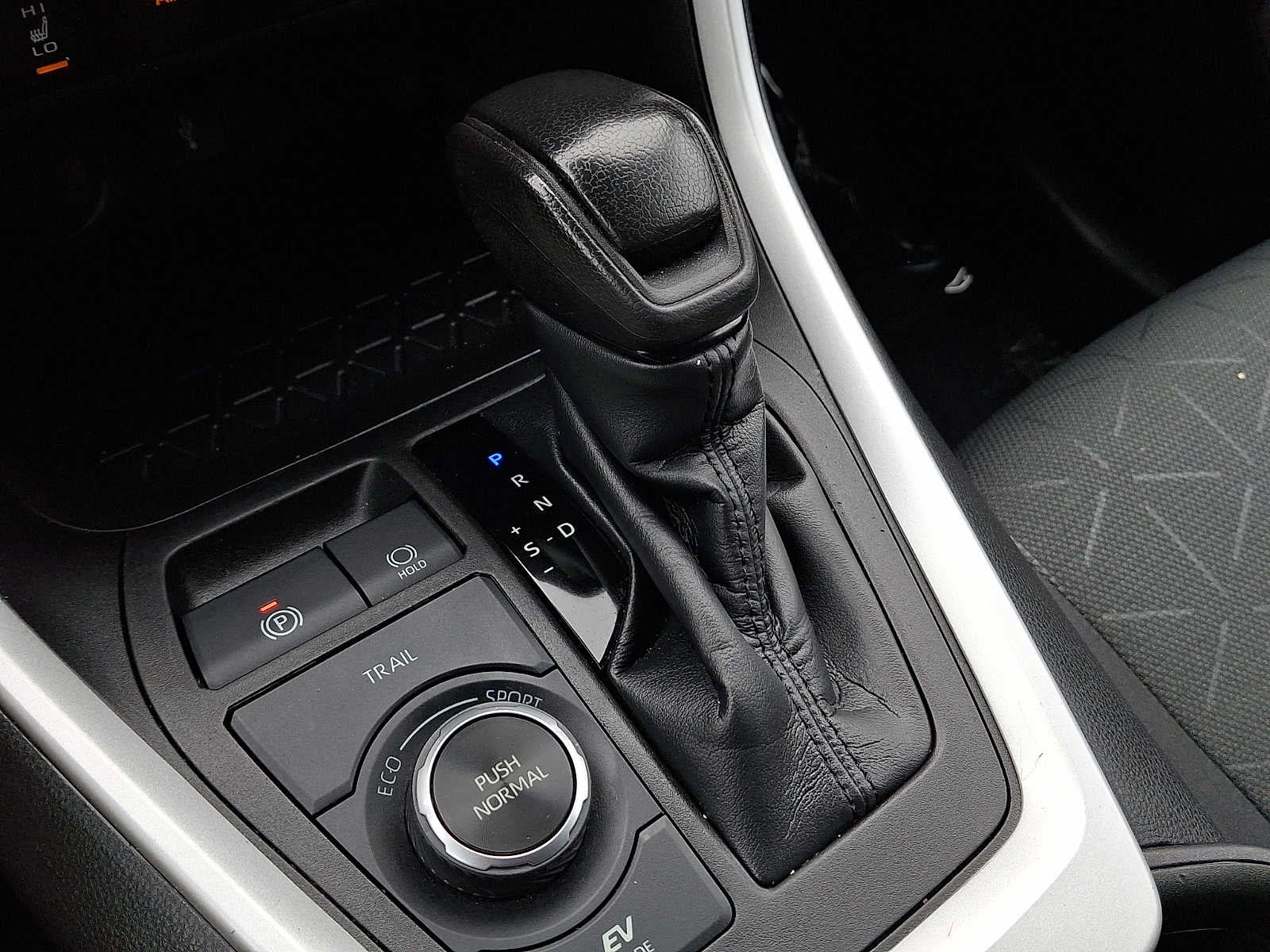 2021 Toyota RAV4 Hybrid XLE AWD