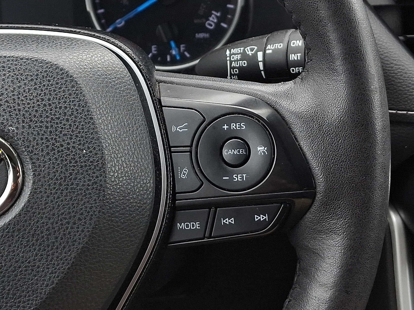 2021 Toyota RAV4 Hybrid XLE AWD