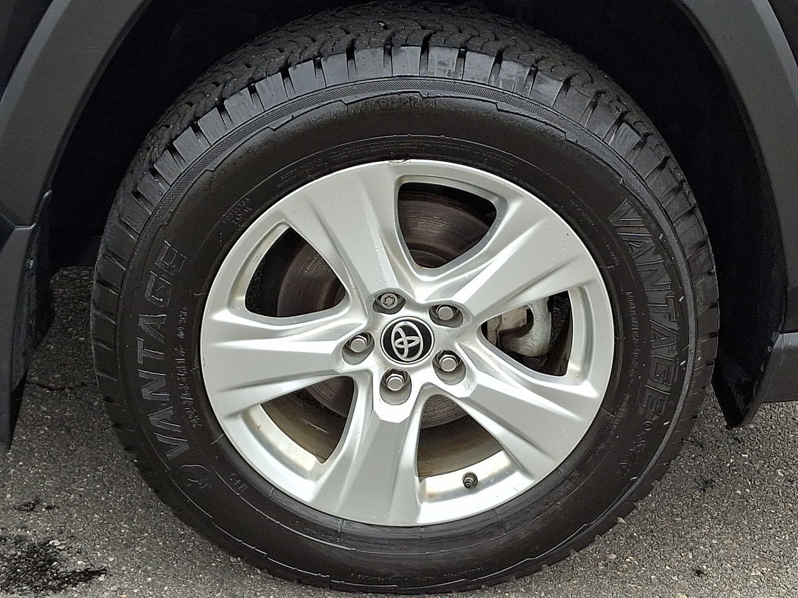 2021 Toyota RAV4 Hybrid XLE AWD