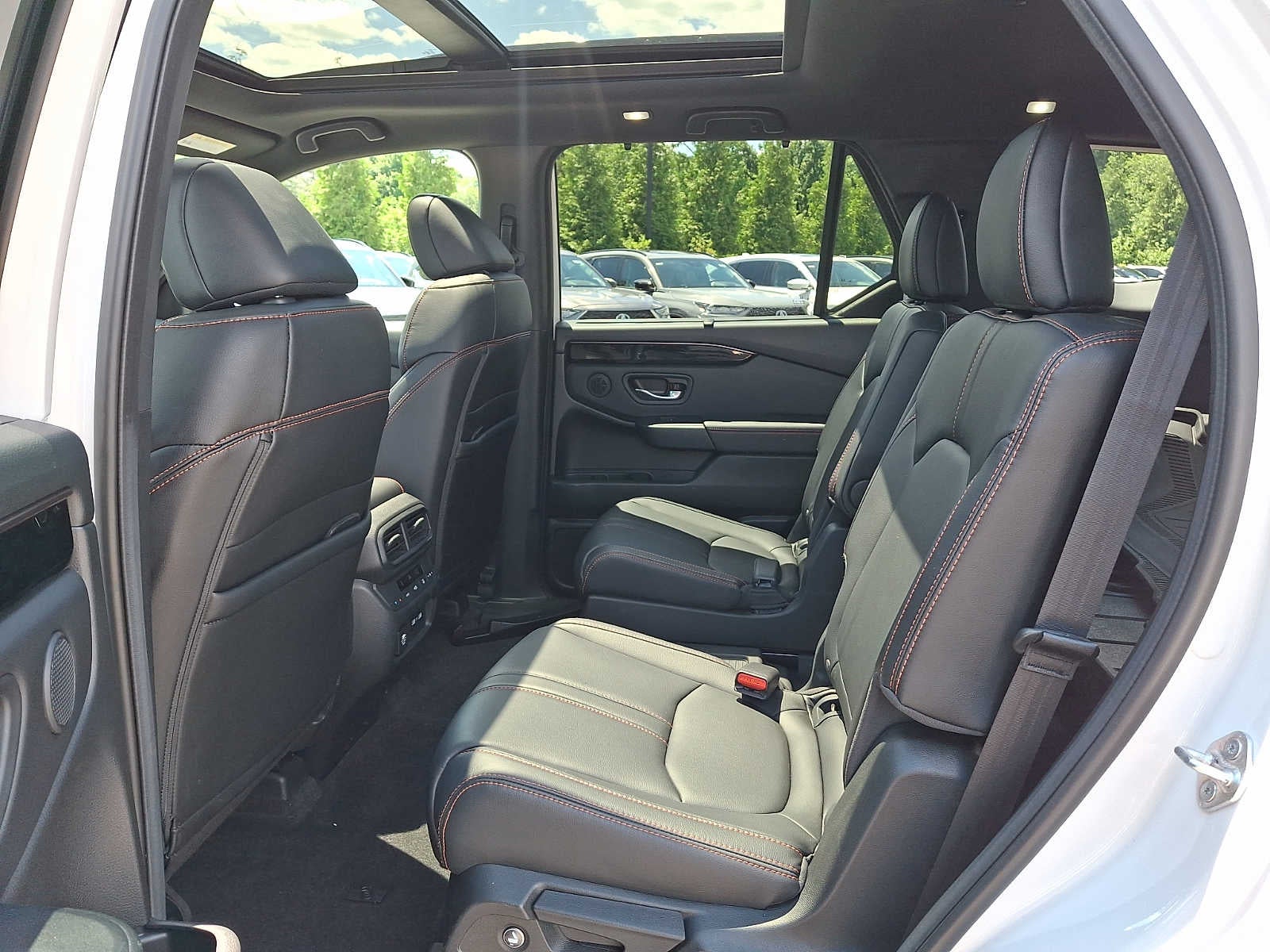 2023 Honda Pilot TrailSport AWD