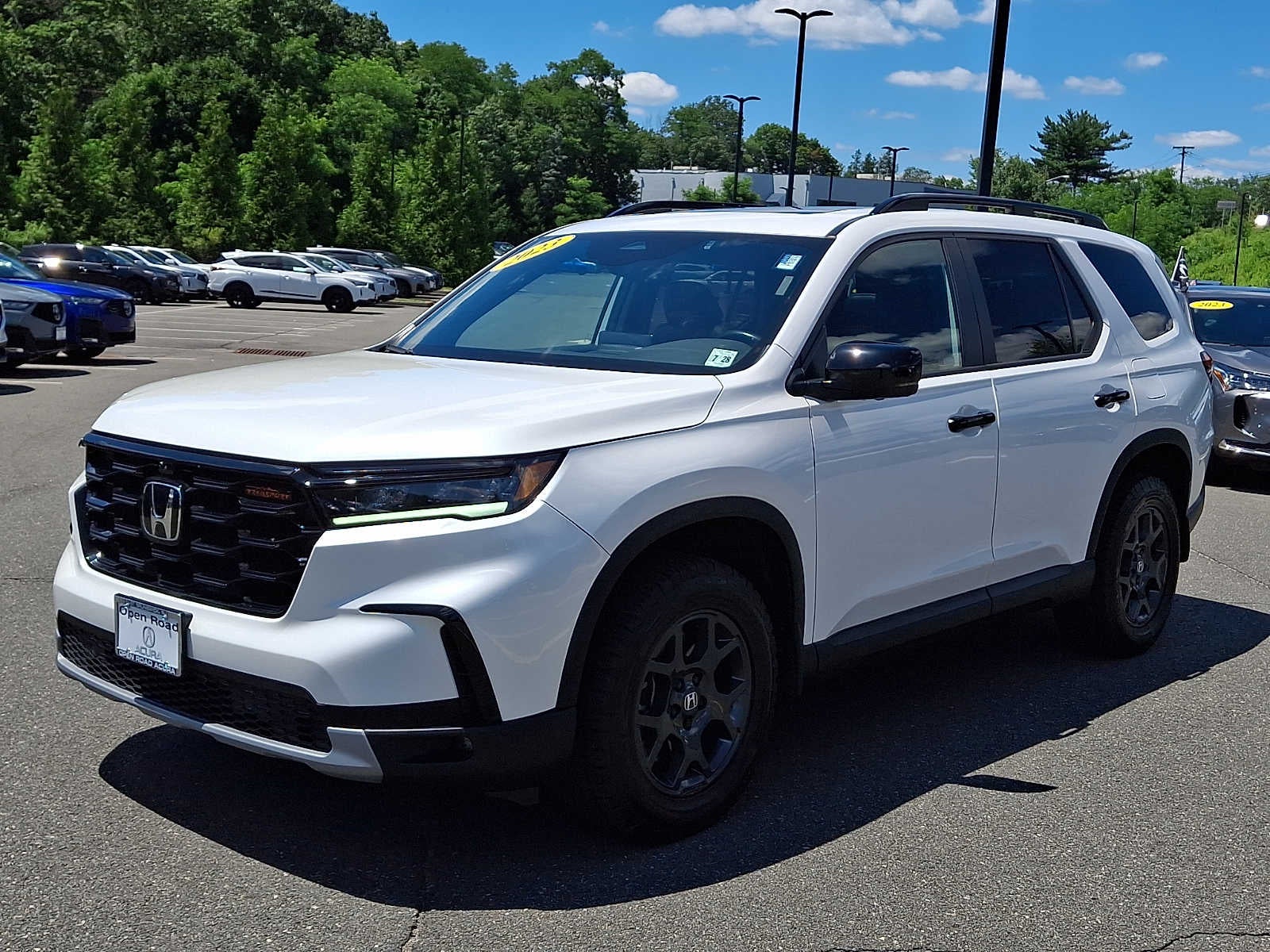 2023 Honda Pilot TrailSport AWD