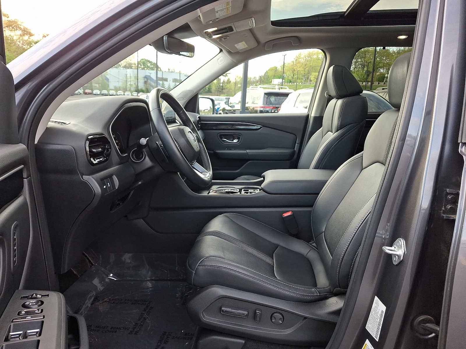 2023 Honda Pilot Touring AWD