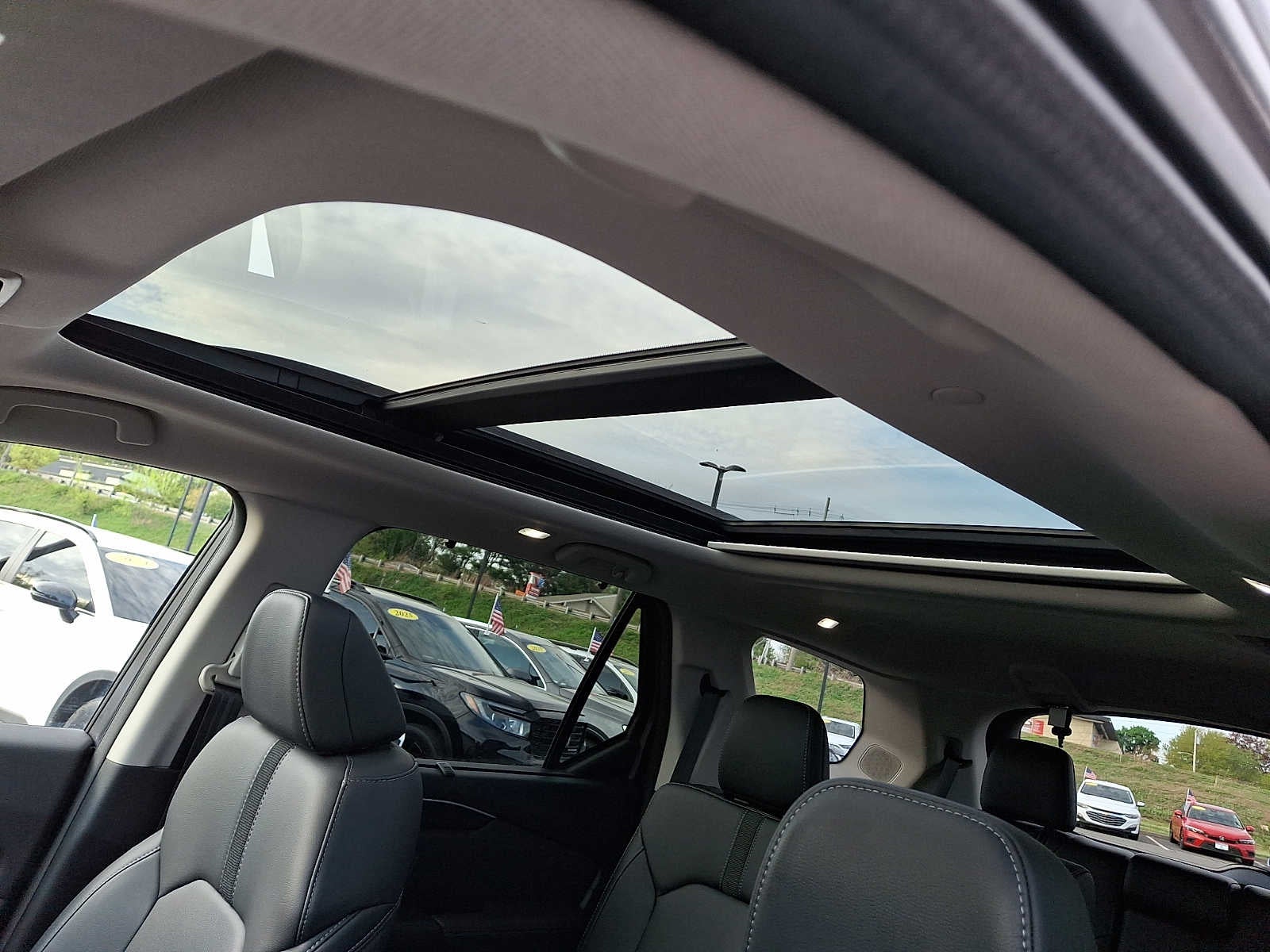2023 Honda Pilot Touring AWD