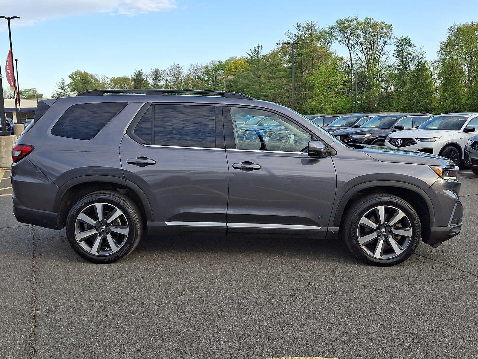2023 Honda Pilot Touring AWD