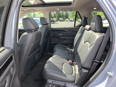 2023 Honda Pilot Touring AWD