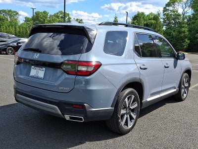 2023 Honda Pilot Touring AWD