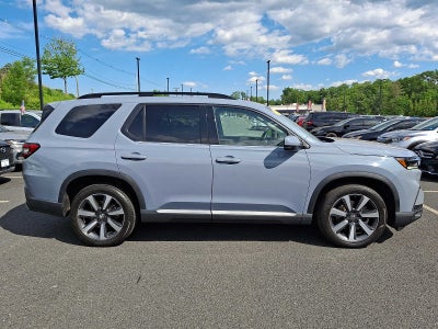 2023 Honda Pilot Touring AWD