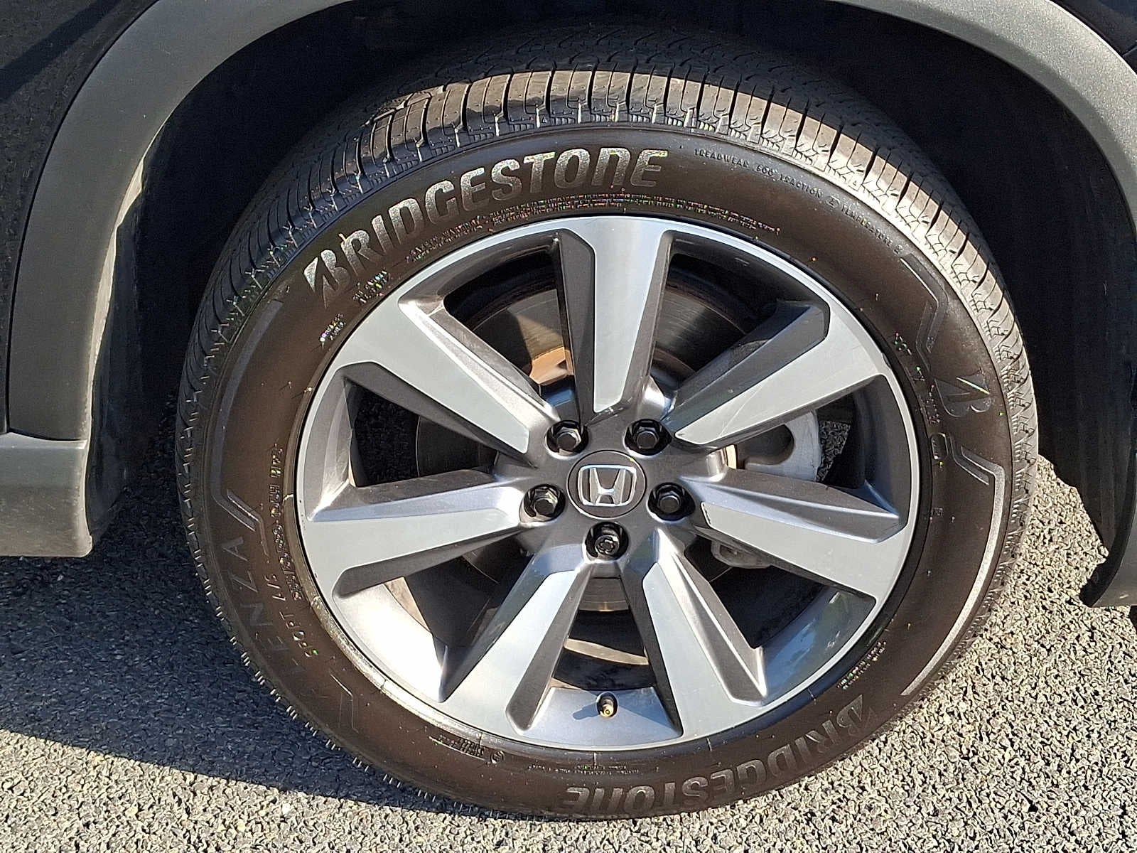 2023 Honda Pilot Elite AWD