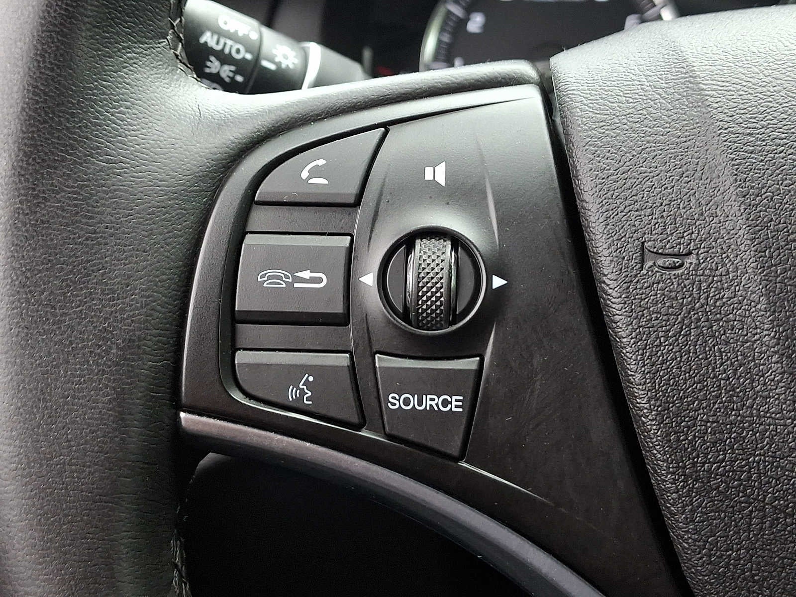 2015 Acura MDX SH-AWD 4dr Tech Pkg