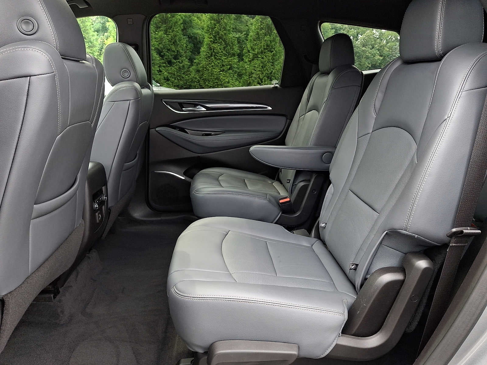 2023 Buick Enclave AWD 4dr Essence