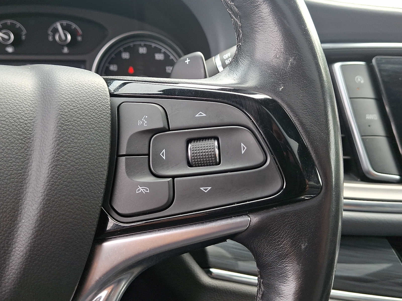 2023 Buick Enclave AWD 4dr Essence