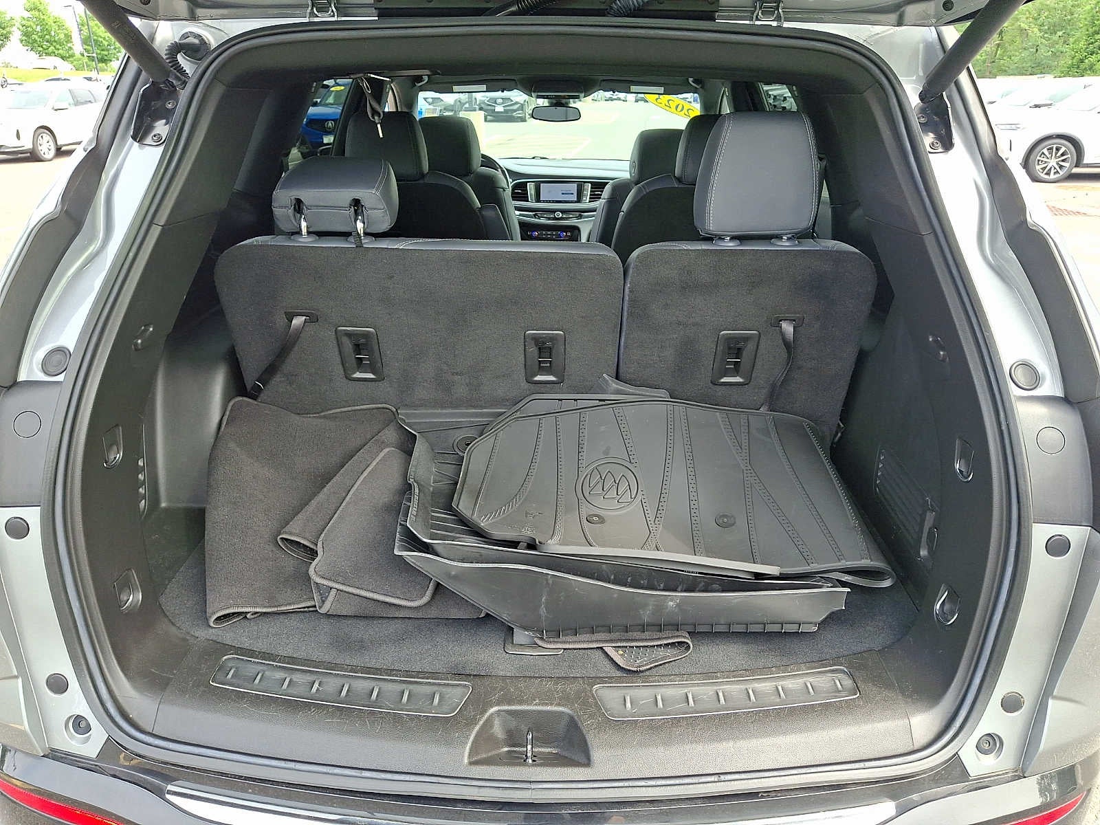 2023 Buick Enclave AWD 4dr Essence