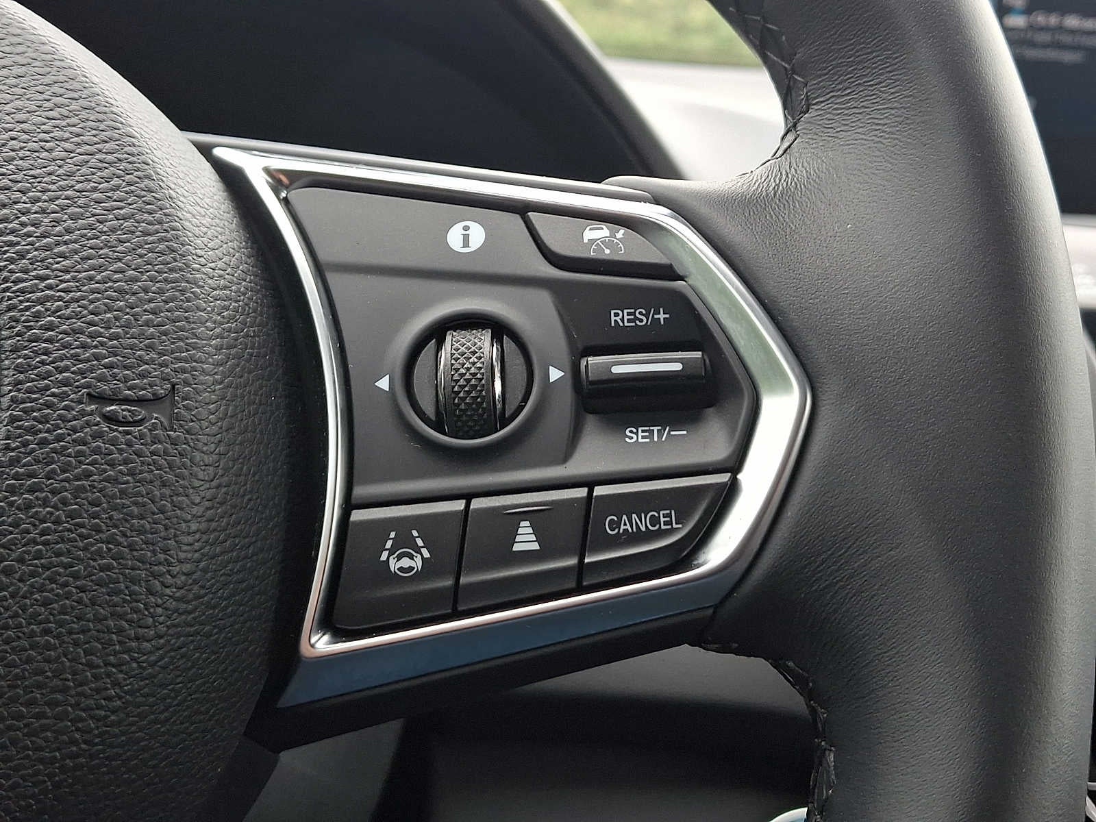 2023 Acura RDX SH-AWD w/Technology Package