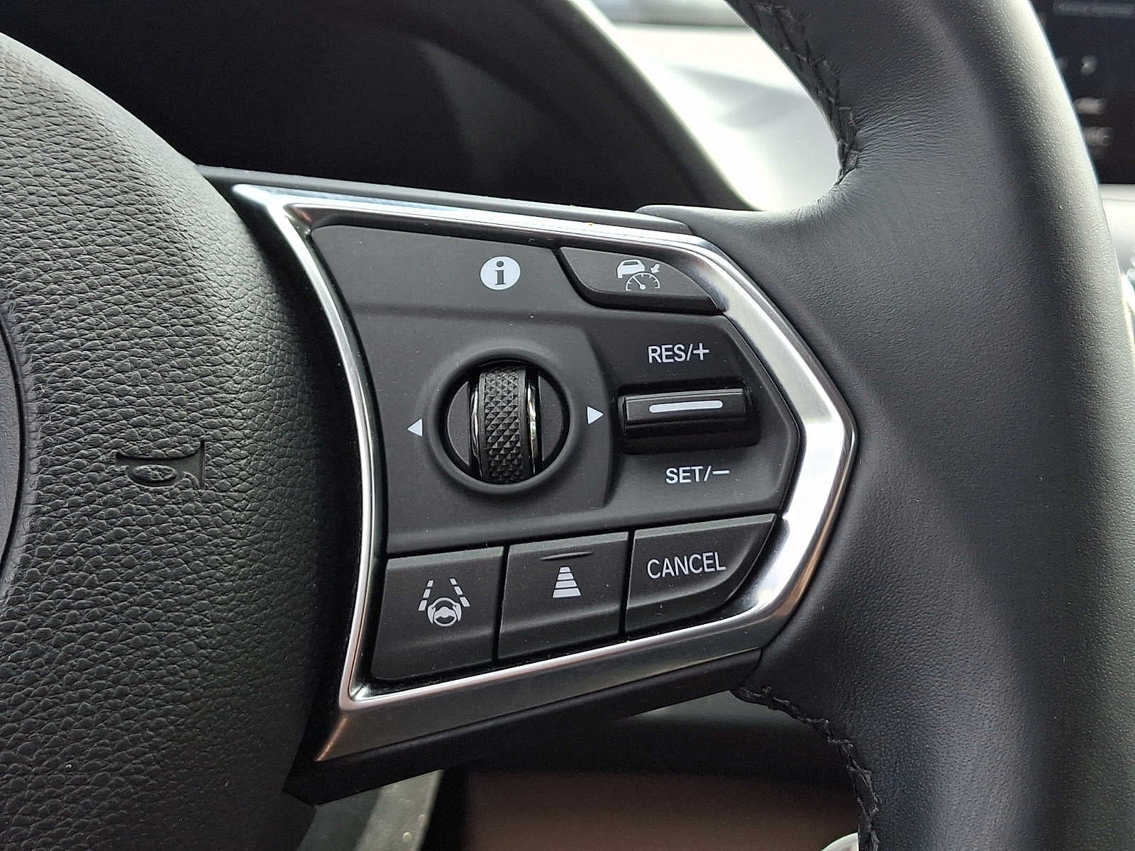 2024 Acura RDX SH-AWD w/Technology Package