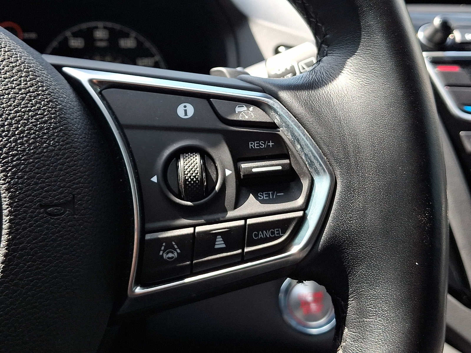 2024 Acura RDX SH-AWD w/Technology Package