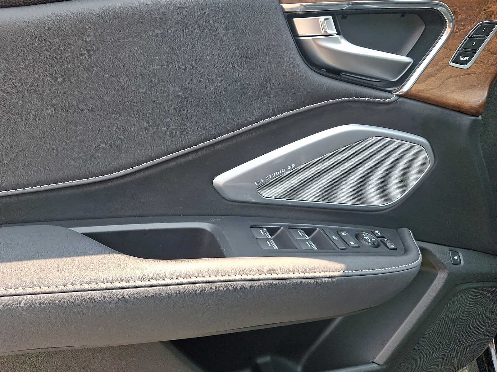 2024 Acura RDX SH-AWD w/Advance Package