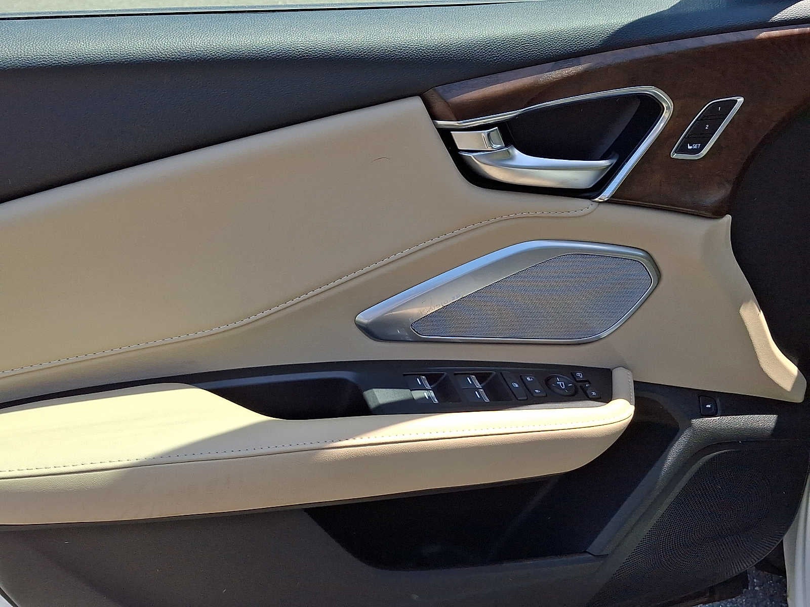 2023 Acura RDX SH-AWD w/Advance Package