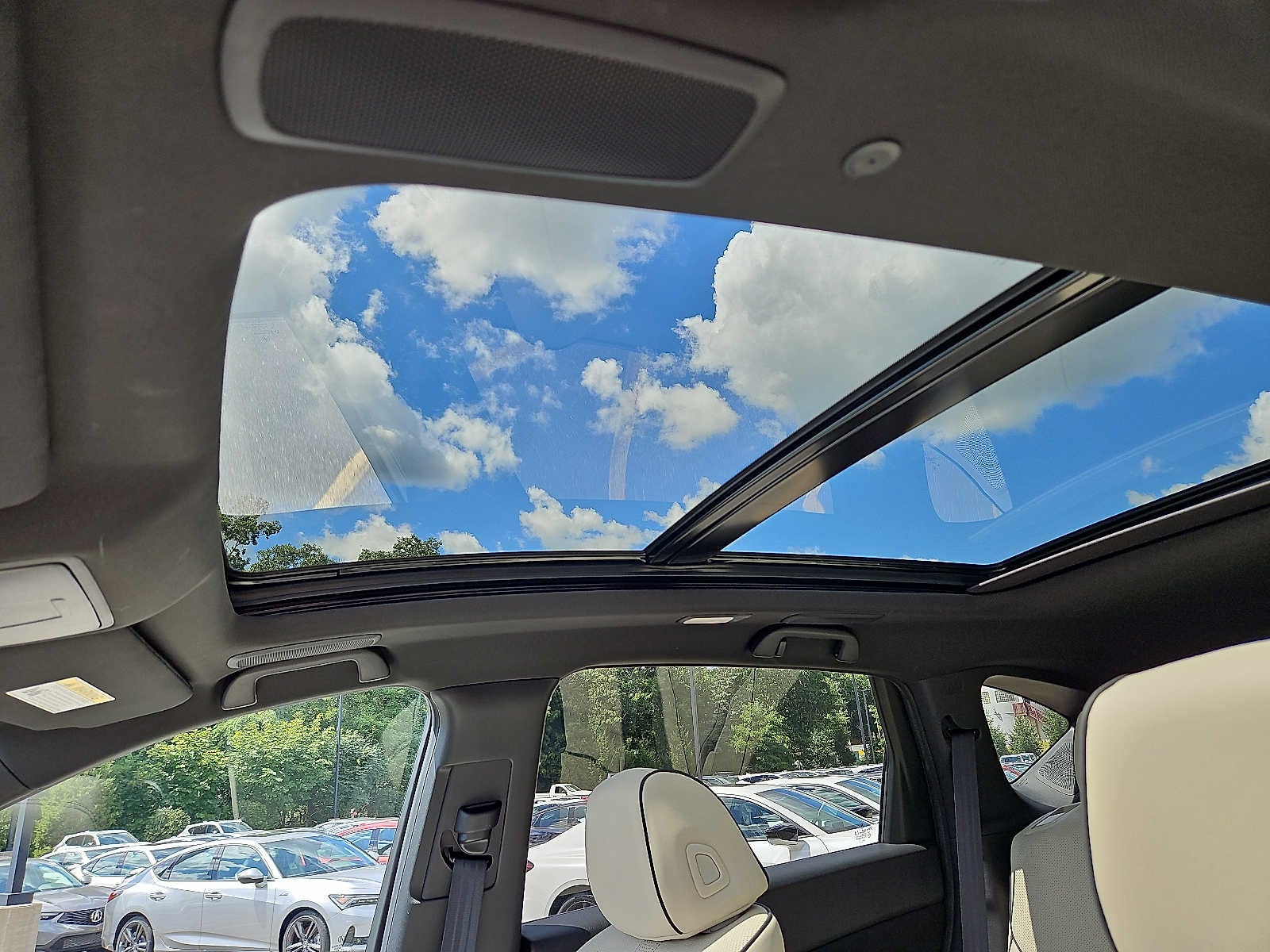 2025 Acura RDX SH-AWD w/A-Spec Advance Package