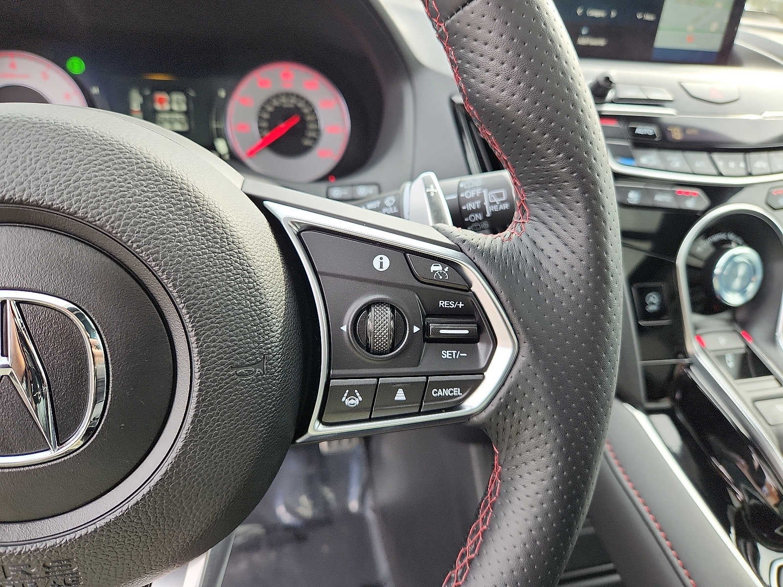 2025 Acura RDX SH-AWD w/A-Spec Advance Package