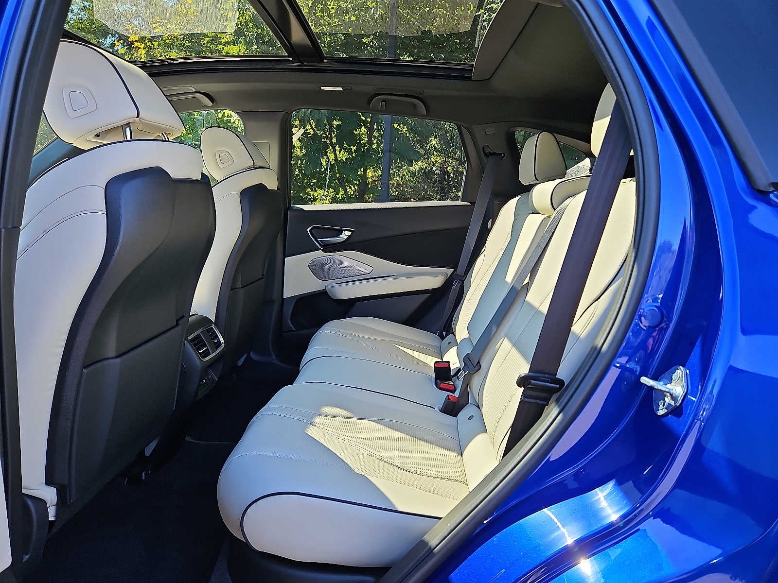 2025 Acura RDX SH-AWD w/A-Spec Advance Package