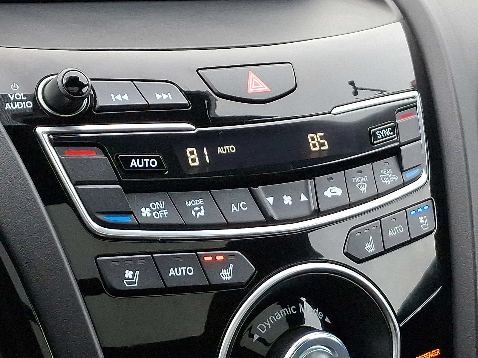 2023 Acura RDX SH-AWD w/A-Spec Advance Package