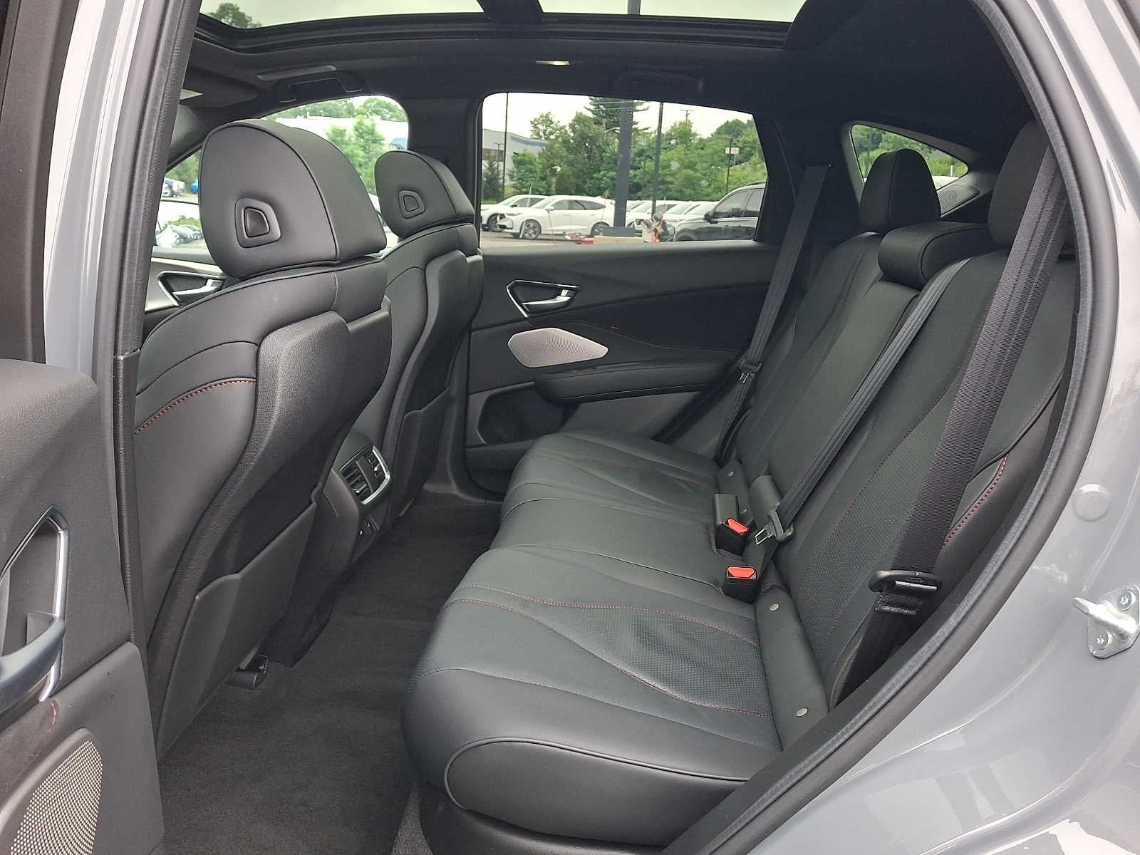 2025 Acura RDX SH-AWD w/A-Spec Advance Package