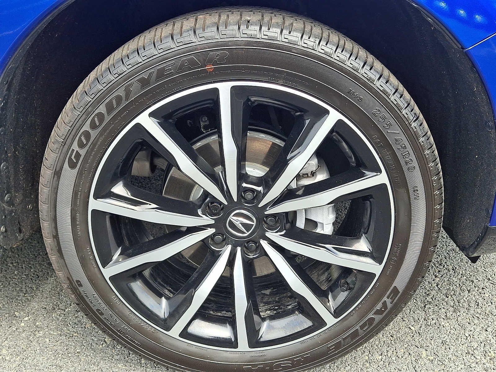 2025 Acura RDX SH-AWD w/A-Spec Advance Package
