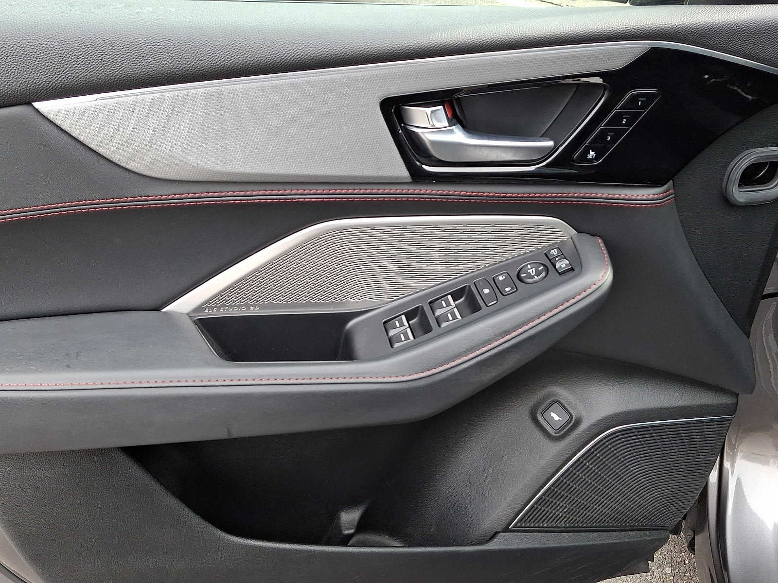 2024 Acura MDX SH-AWD w/A-Spec Package