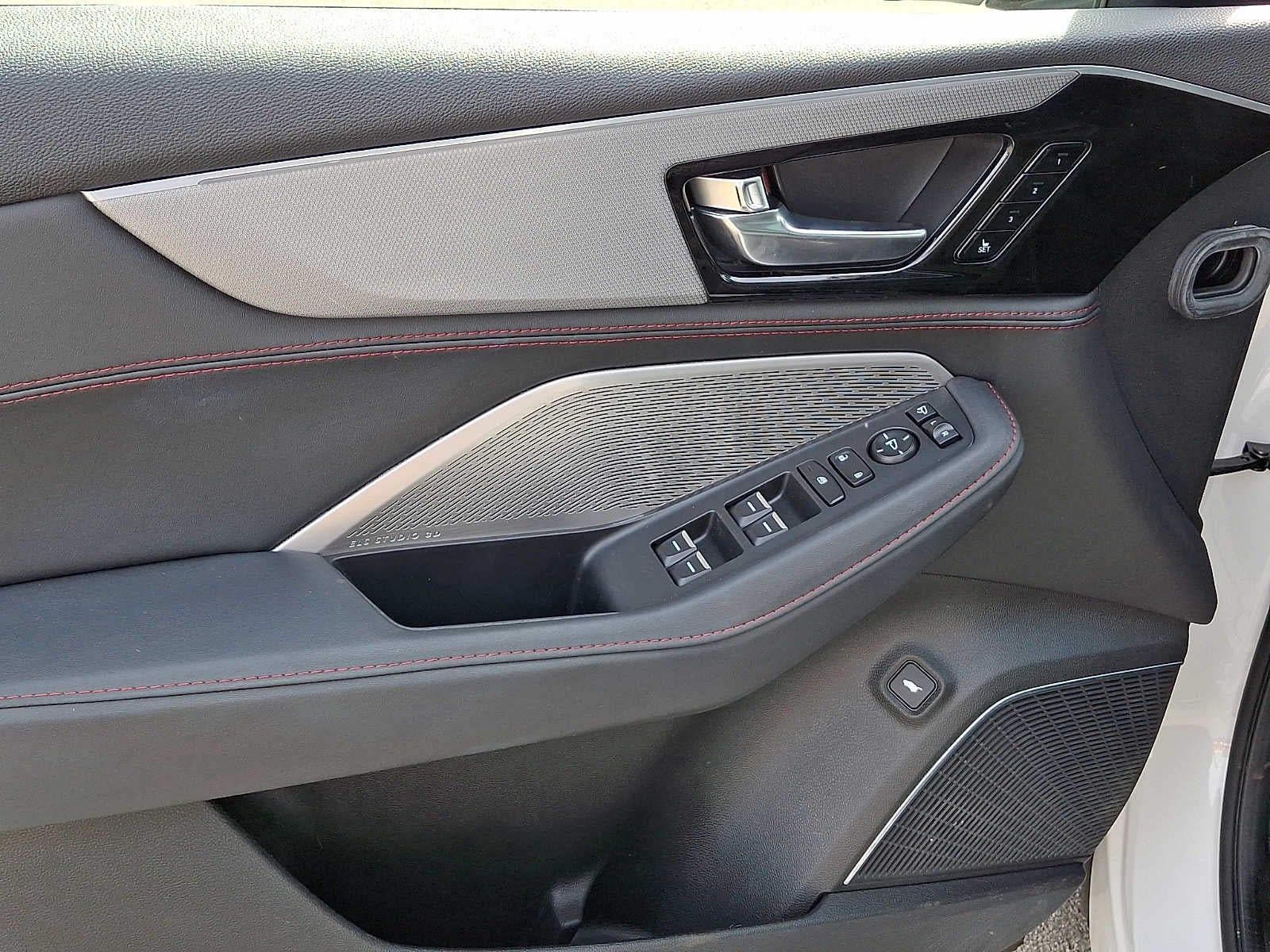 2023 Acura MDX SH-AWD w/A-Spec Package