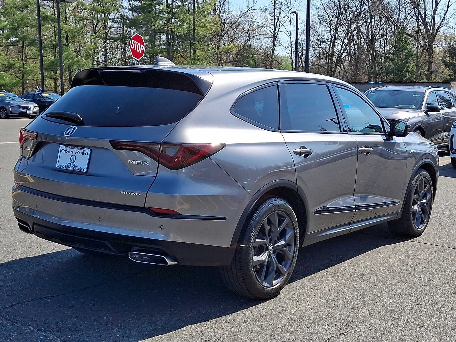 2023 Acura MDX SH-AWD w/A-Spec Package