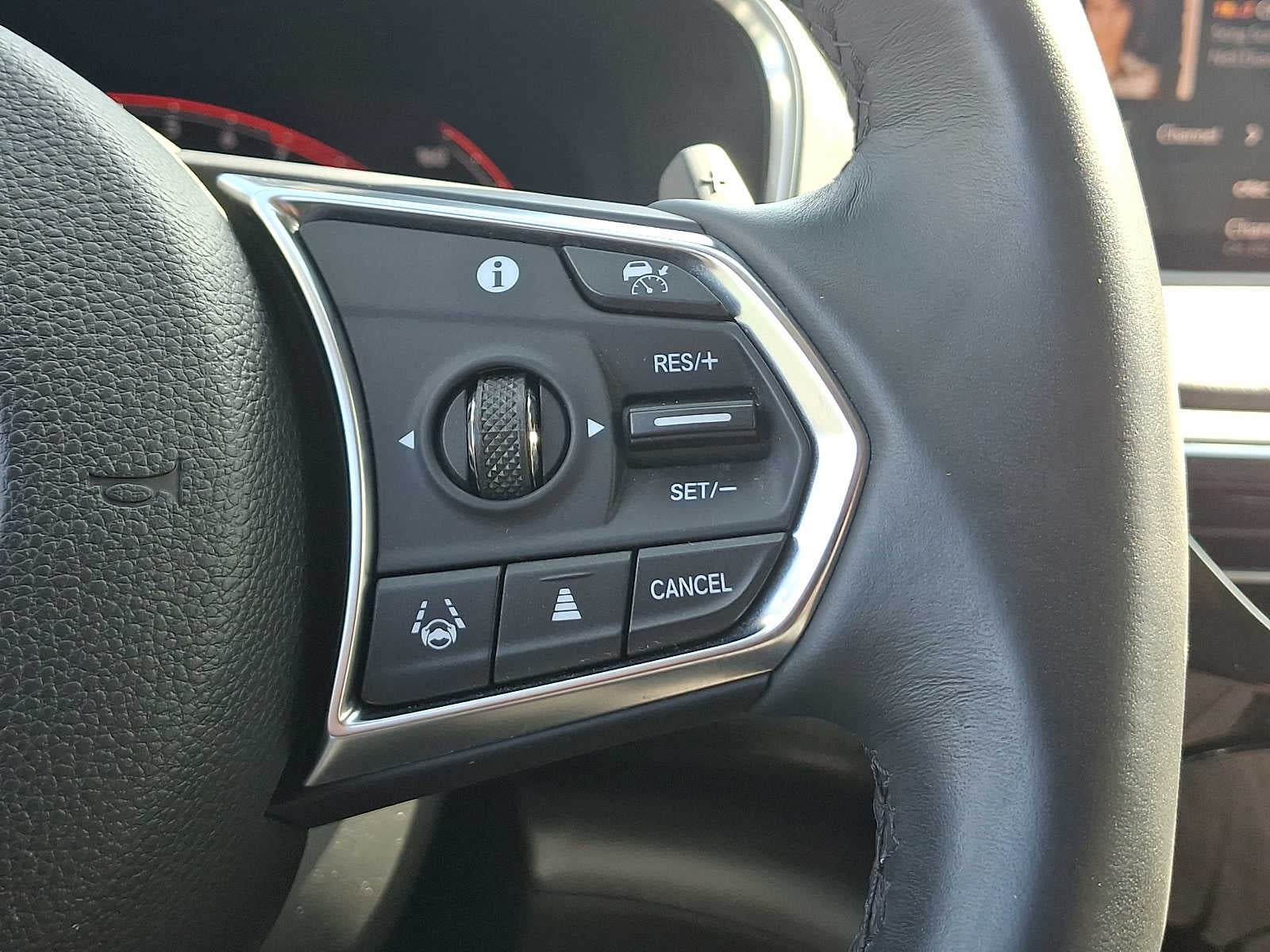 2024 Acura MDX SH-AWD w/Technology Package
