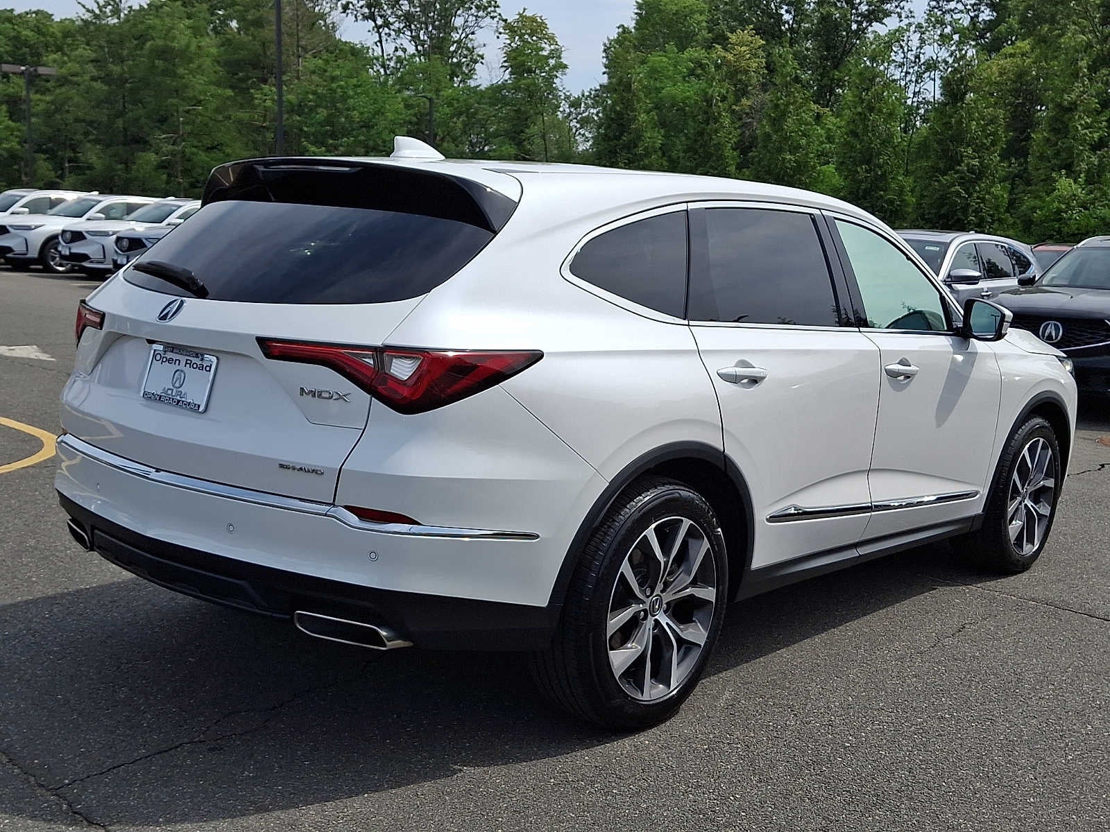 2024 Acura MDX SH-AWD w/Technology Package