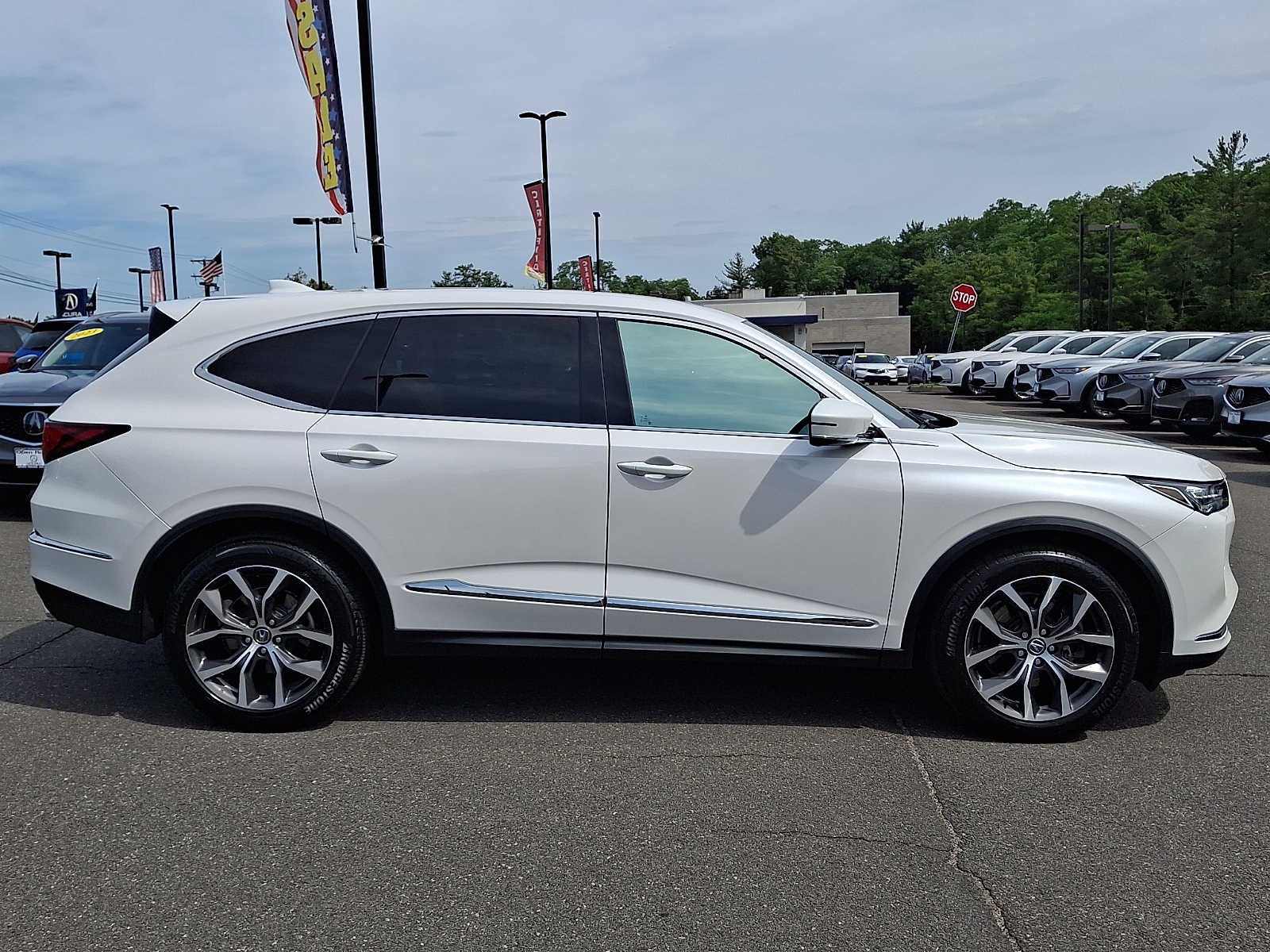 2024 Acura MDX SH-AWD w/Technology Package