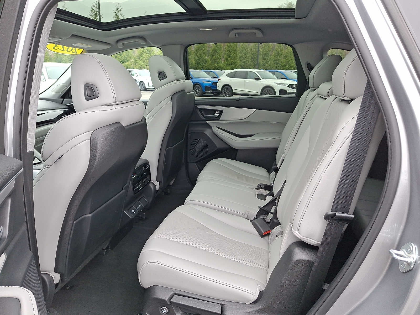 2023 Acura MDX SH-AWD w/Technology Package