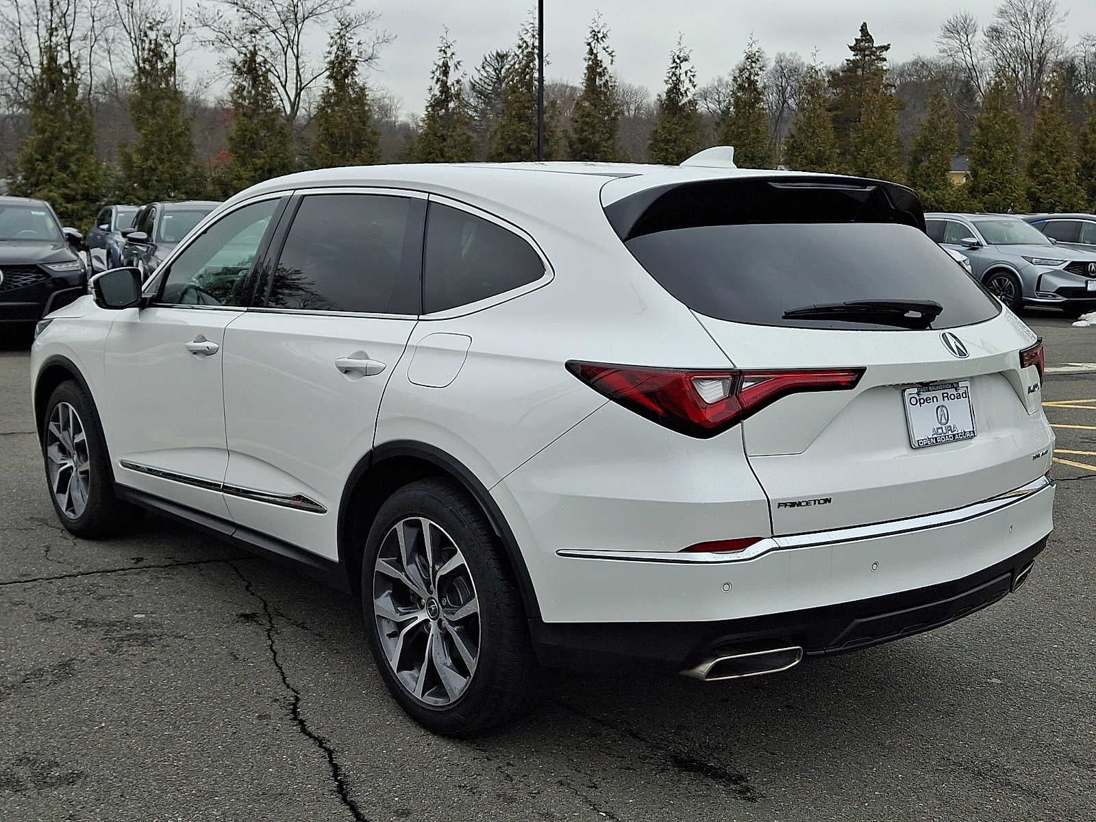 2023 Acura MDX SH-AWD w/Technology Package