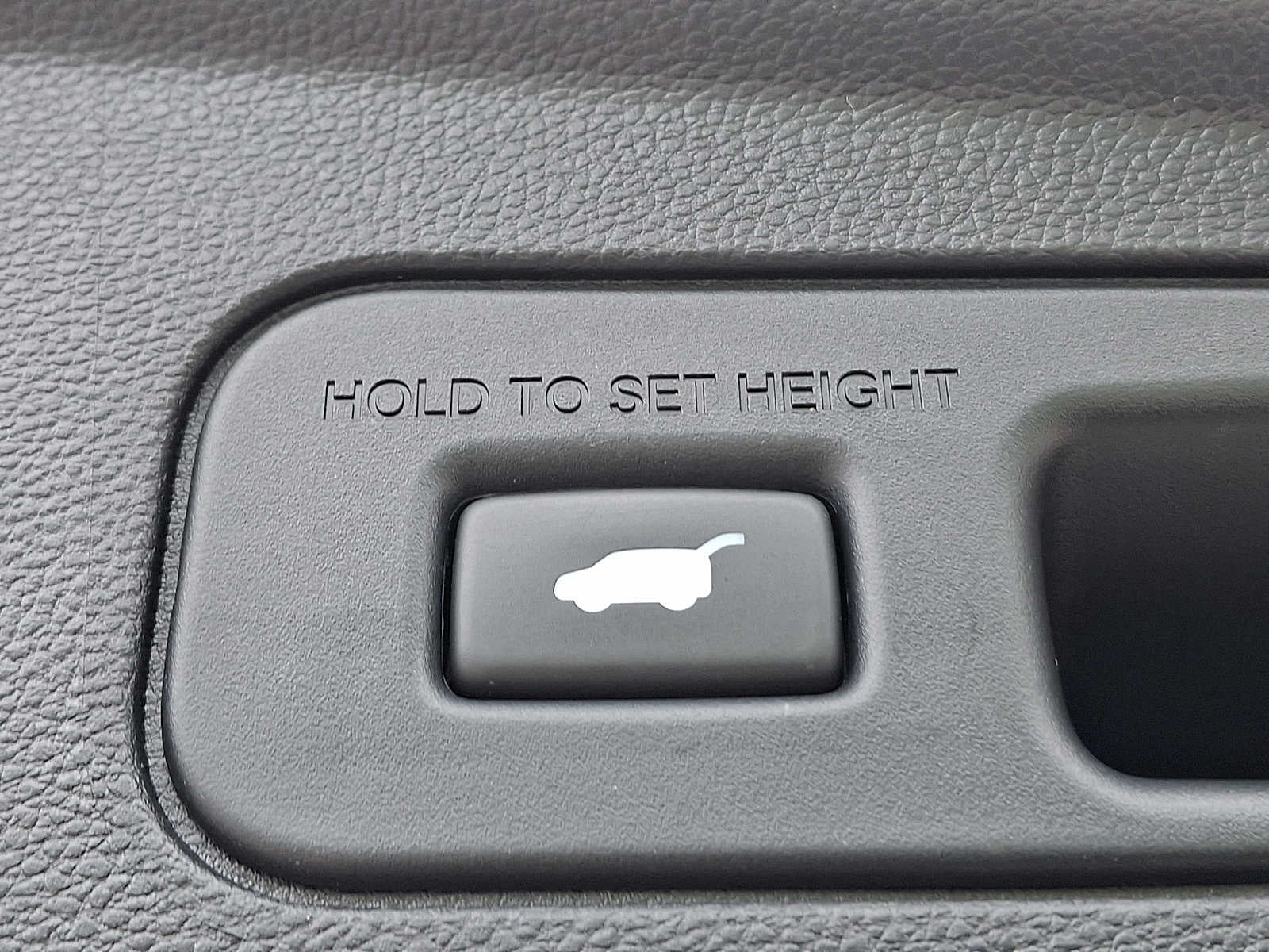2023 Acura MDX SH-AWD w/Technology Package