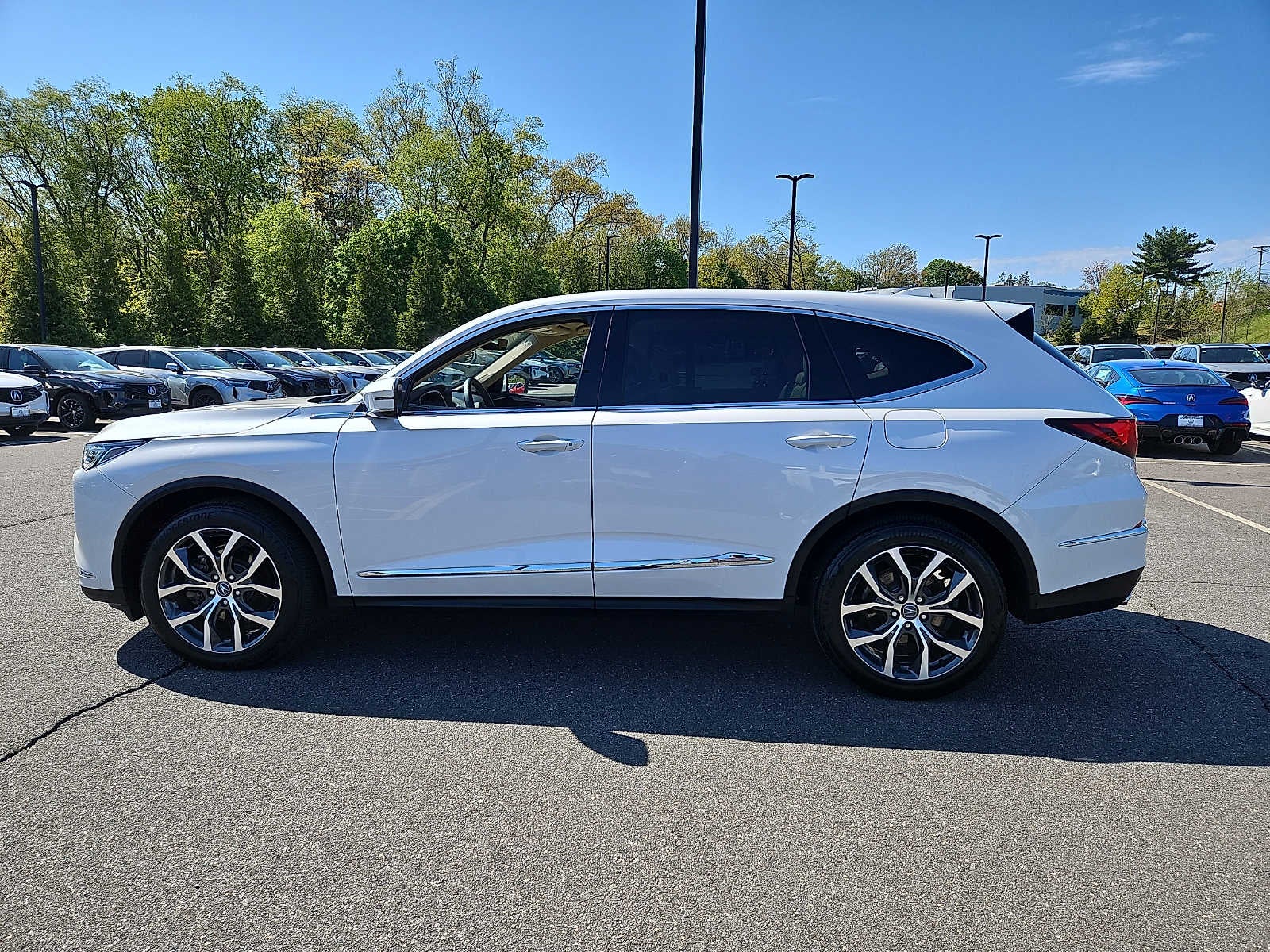 2024 Acura MDX SH-AWD w/Technology Package