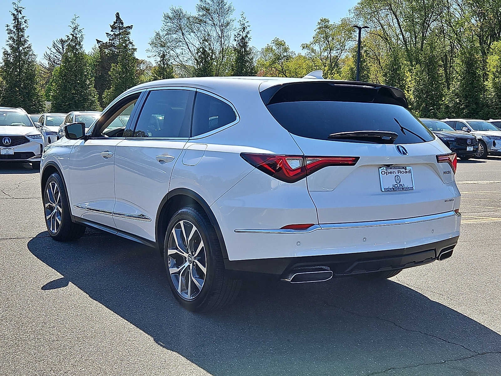2024 Acura MDX SH-AWD w/Technology Package